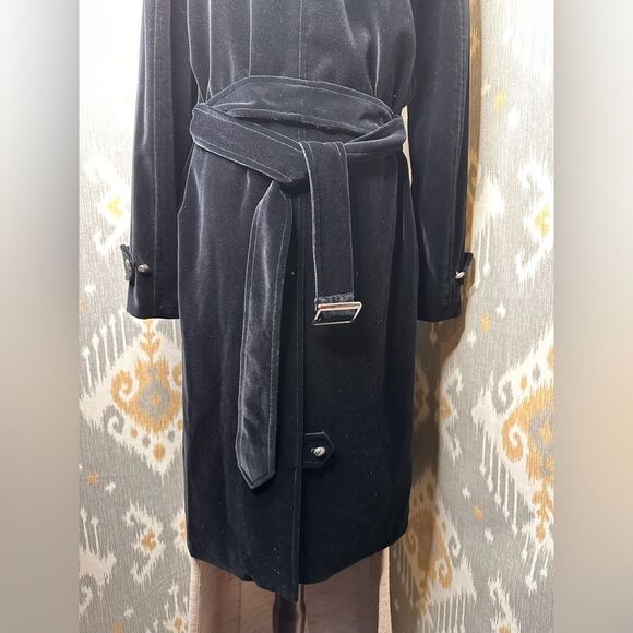 Ralph Lauren Black Label Double-Breasted Black Velvet Trench Coat - Picture 11 of 16